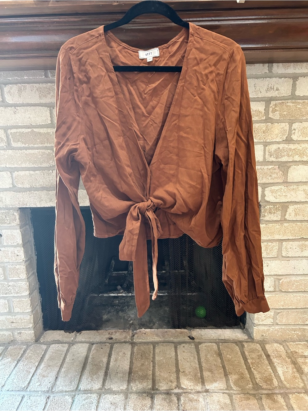 NYTT Rust Tie-Front Long Sleeve Blouse EUC